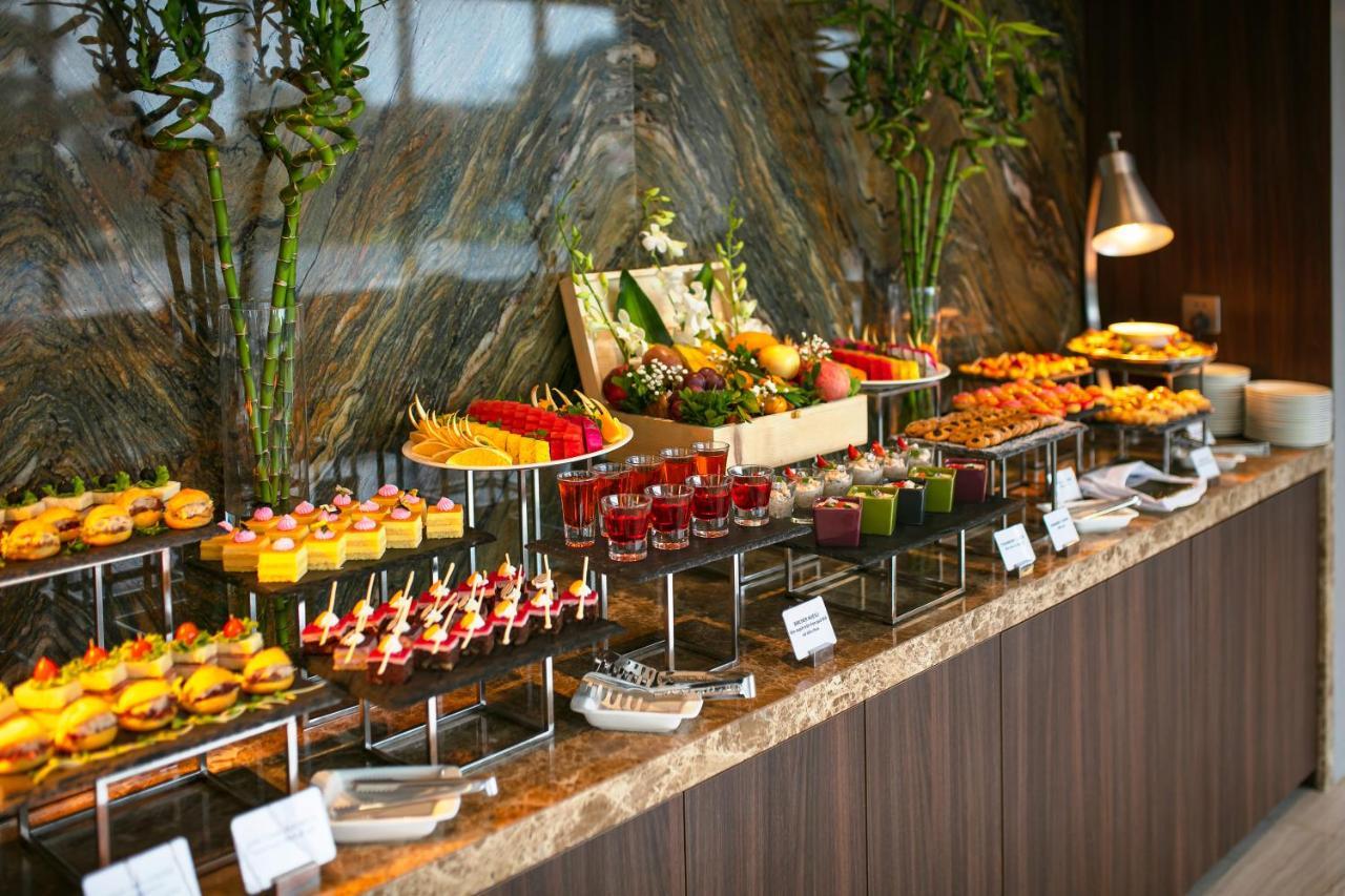 Moevenpick Living West 河内 外观 照片