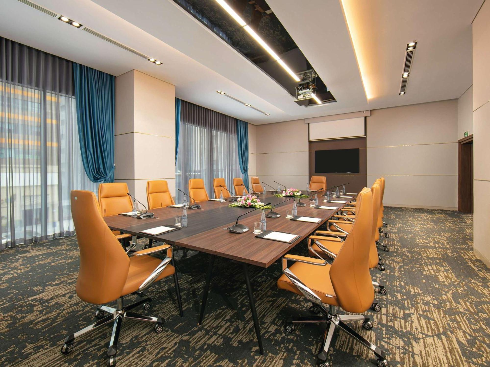 Moevenpick Living West 河内 外观 照片
