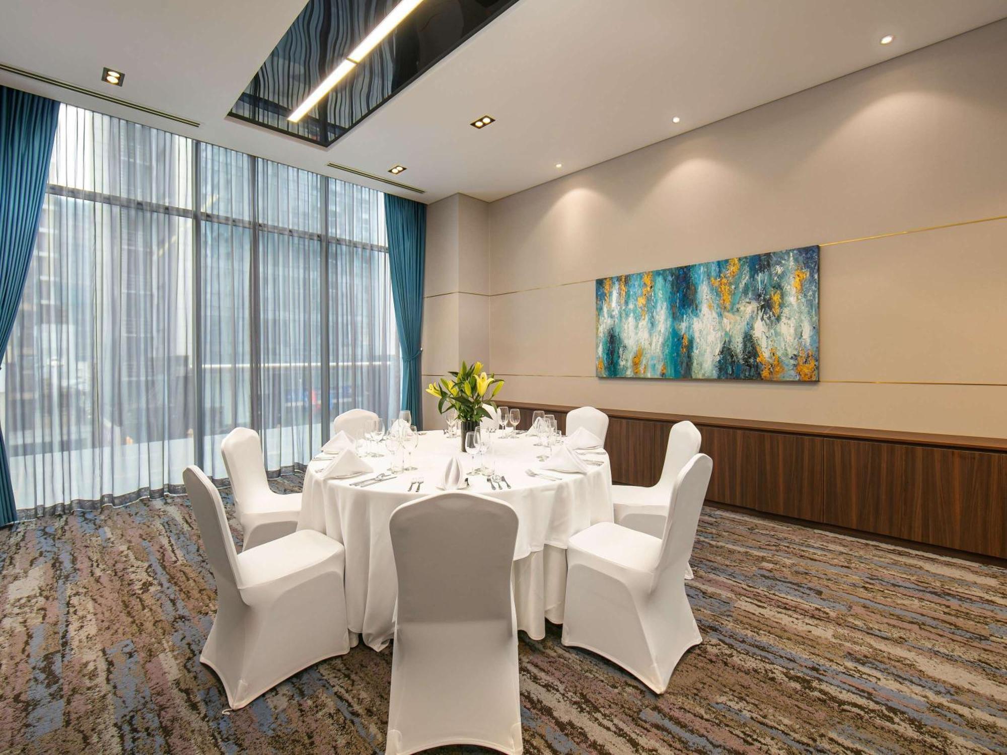 Moevenpick Living West 河内 外观 照片