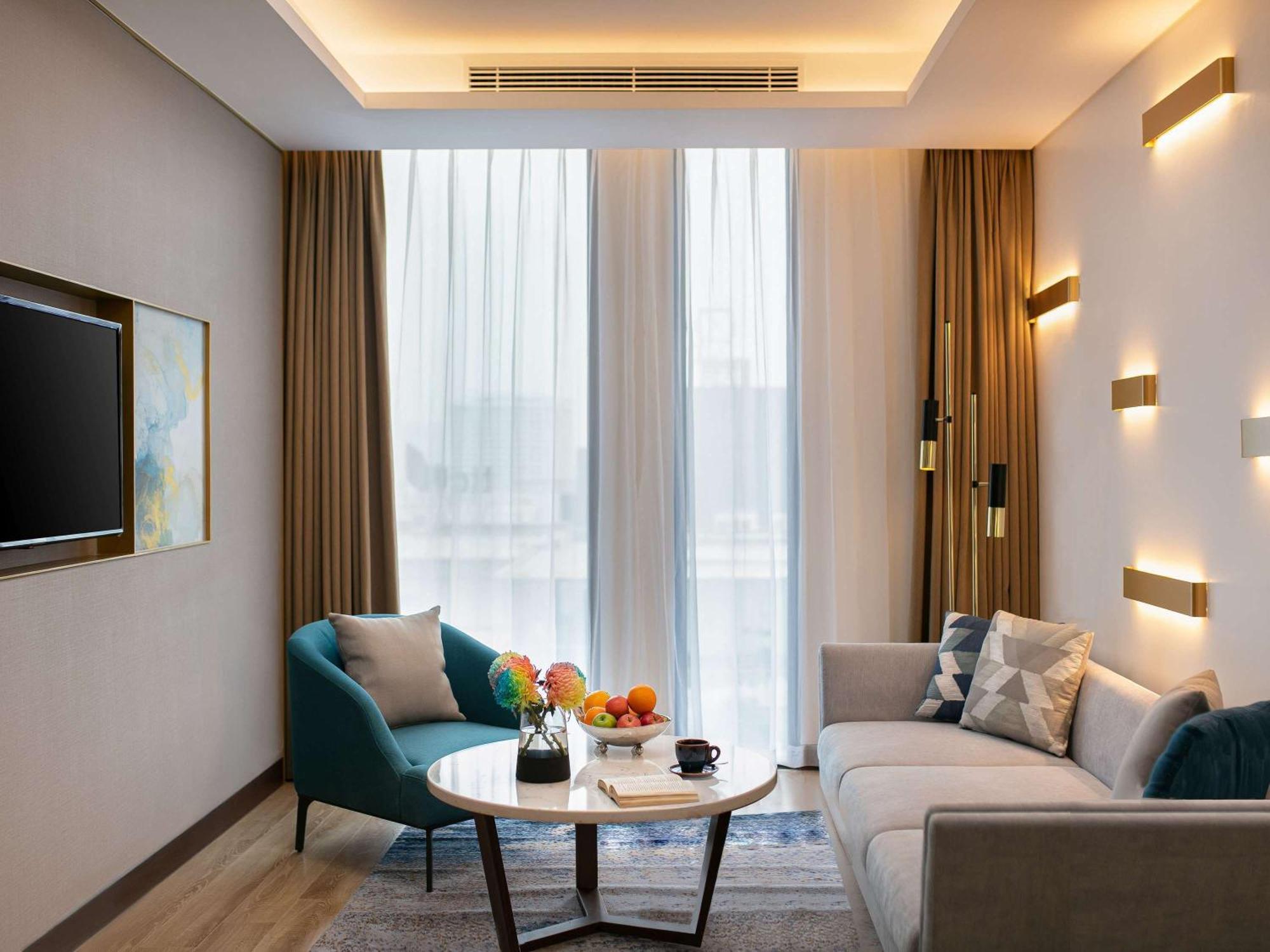 Moevenpick Living West 河内 外观 照片