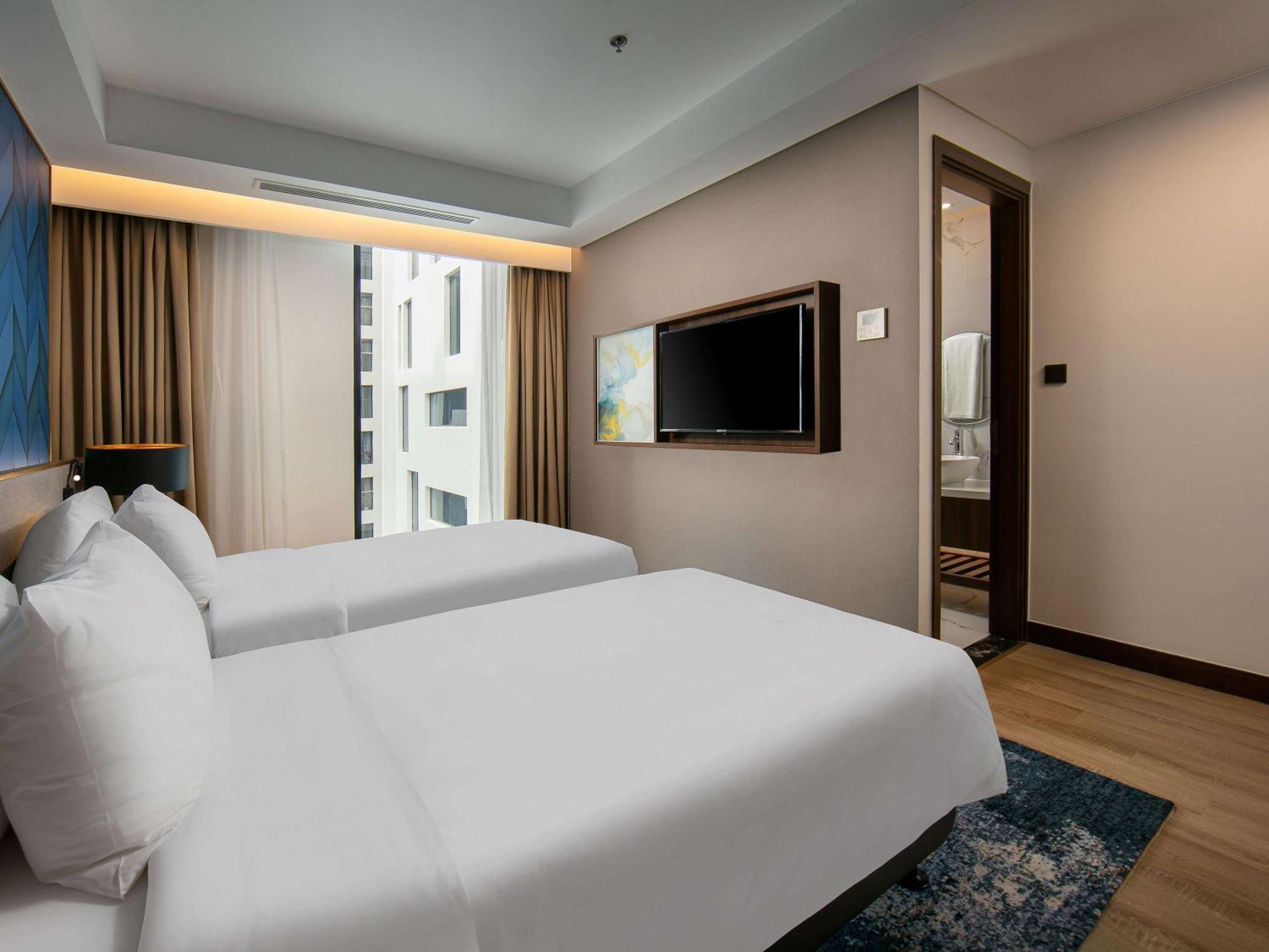Moevenpick Living West 河内 外观 照片