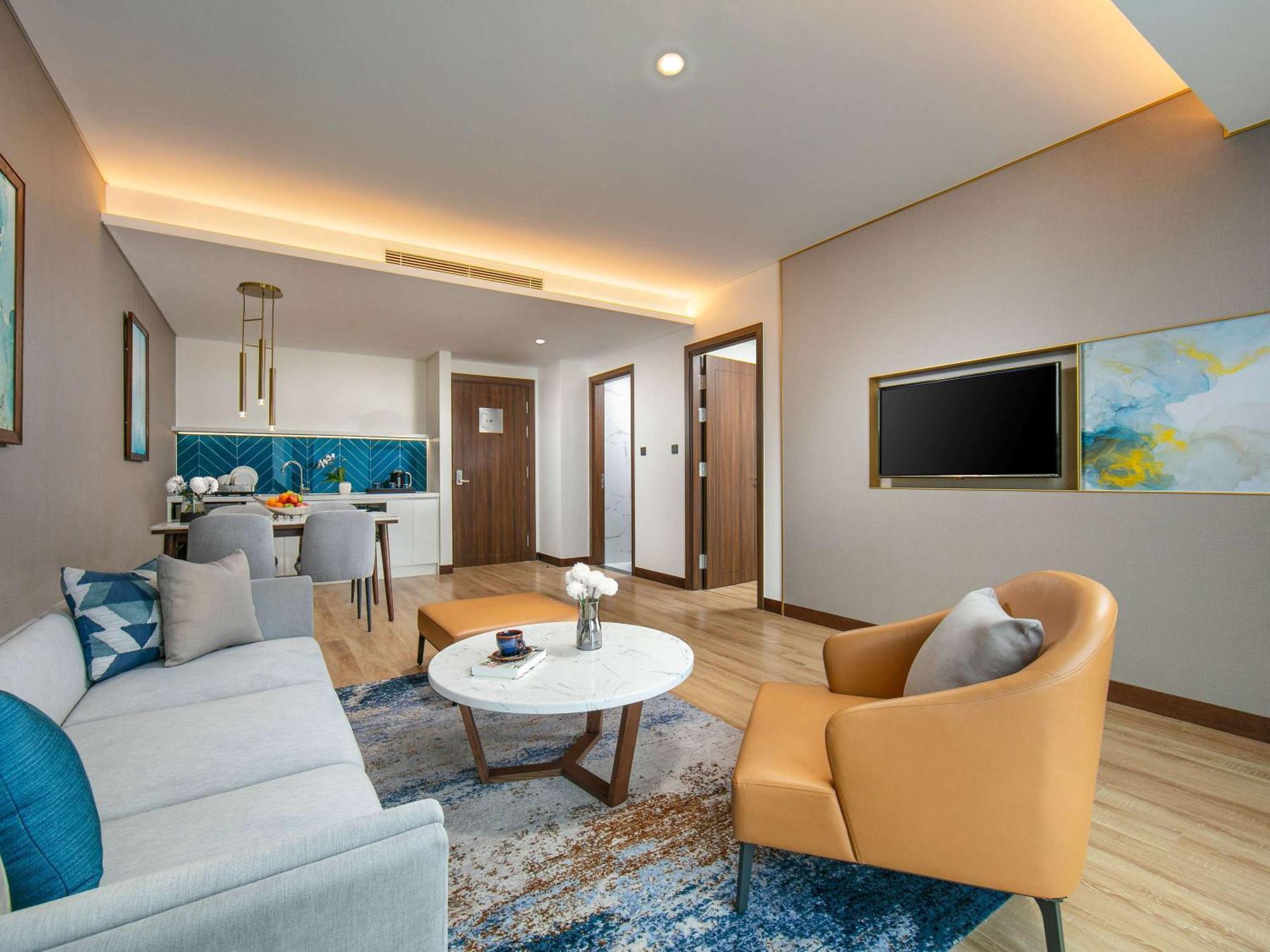 Moevenpick Living West 河内 外观 照片