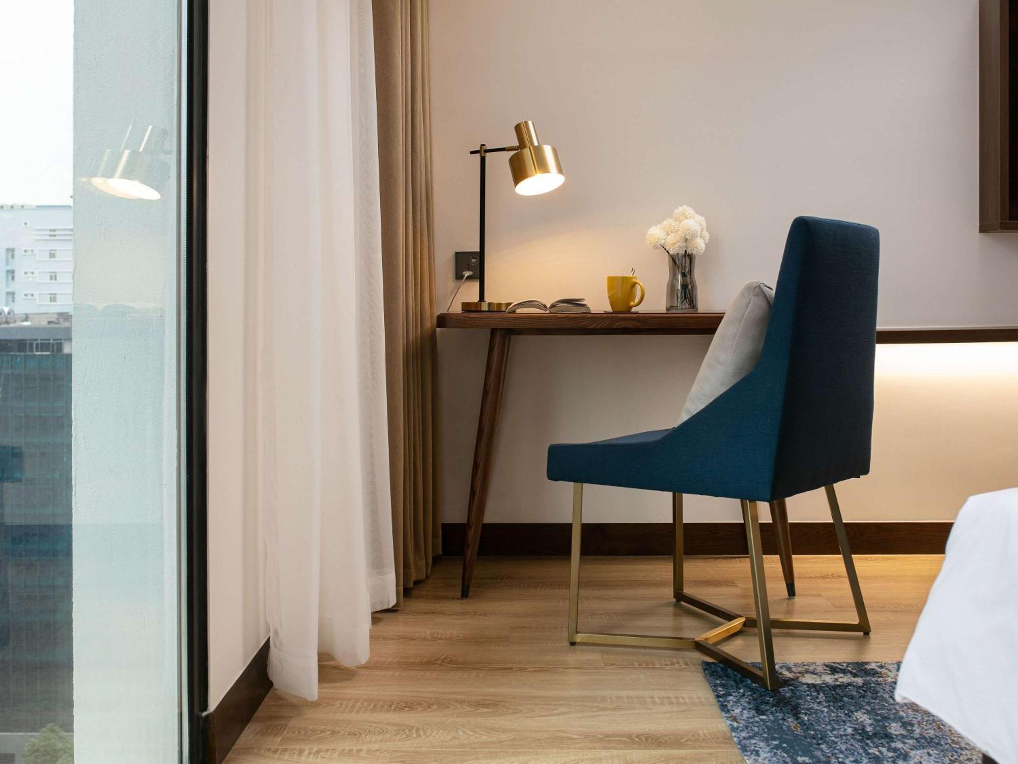 Moevenpick Living West 河内 外观 照片